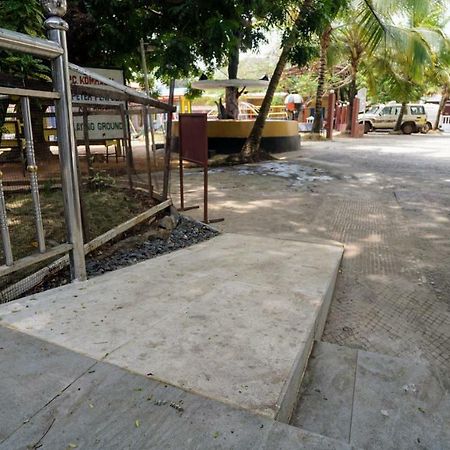 The Family Kingdom Resort Freetown Luaran gambar