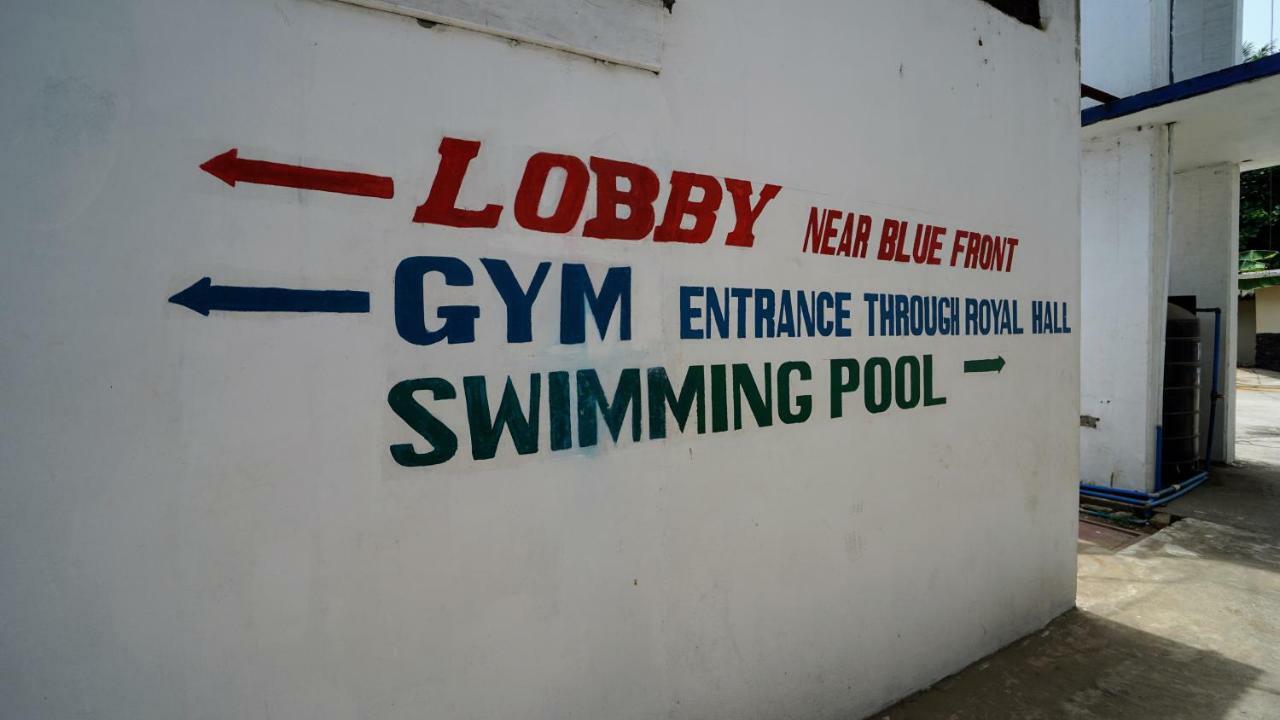 The Family Kingdom Resort Freetown Luaran gambar
