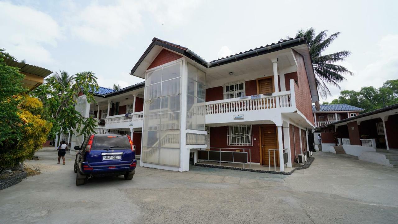 The Family Kingdom Resort Freetown Luaran gambar